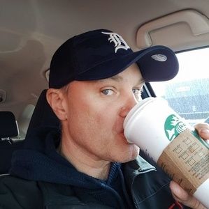 Meet your Posher, Sean